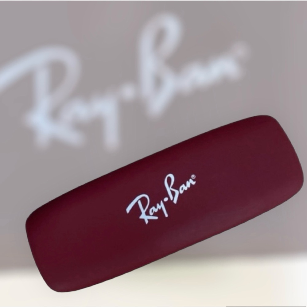 Ray-Ban Case